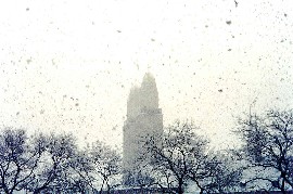 W Zurychu śnieg pada